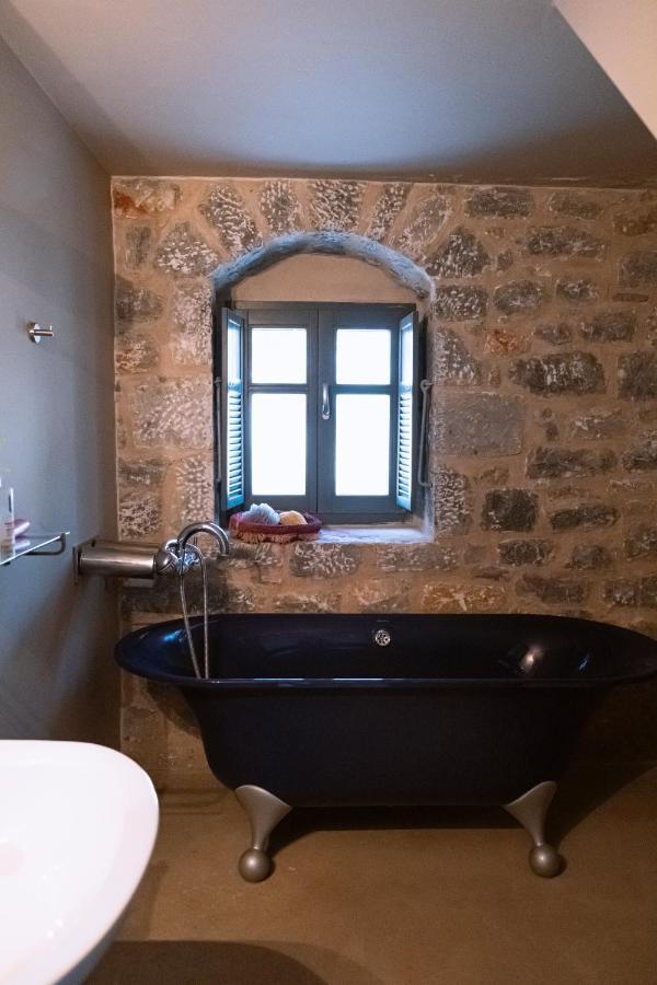 Stone Oasis *